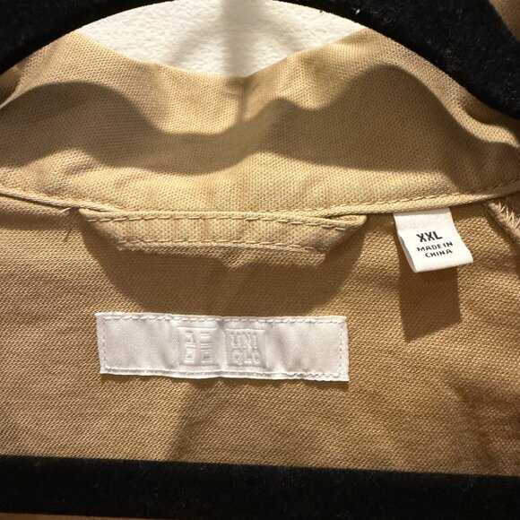 Uniqlo Light Weight Khaki Jacket - Picture 2 of 3